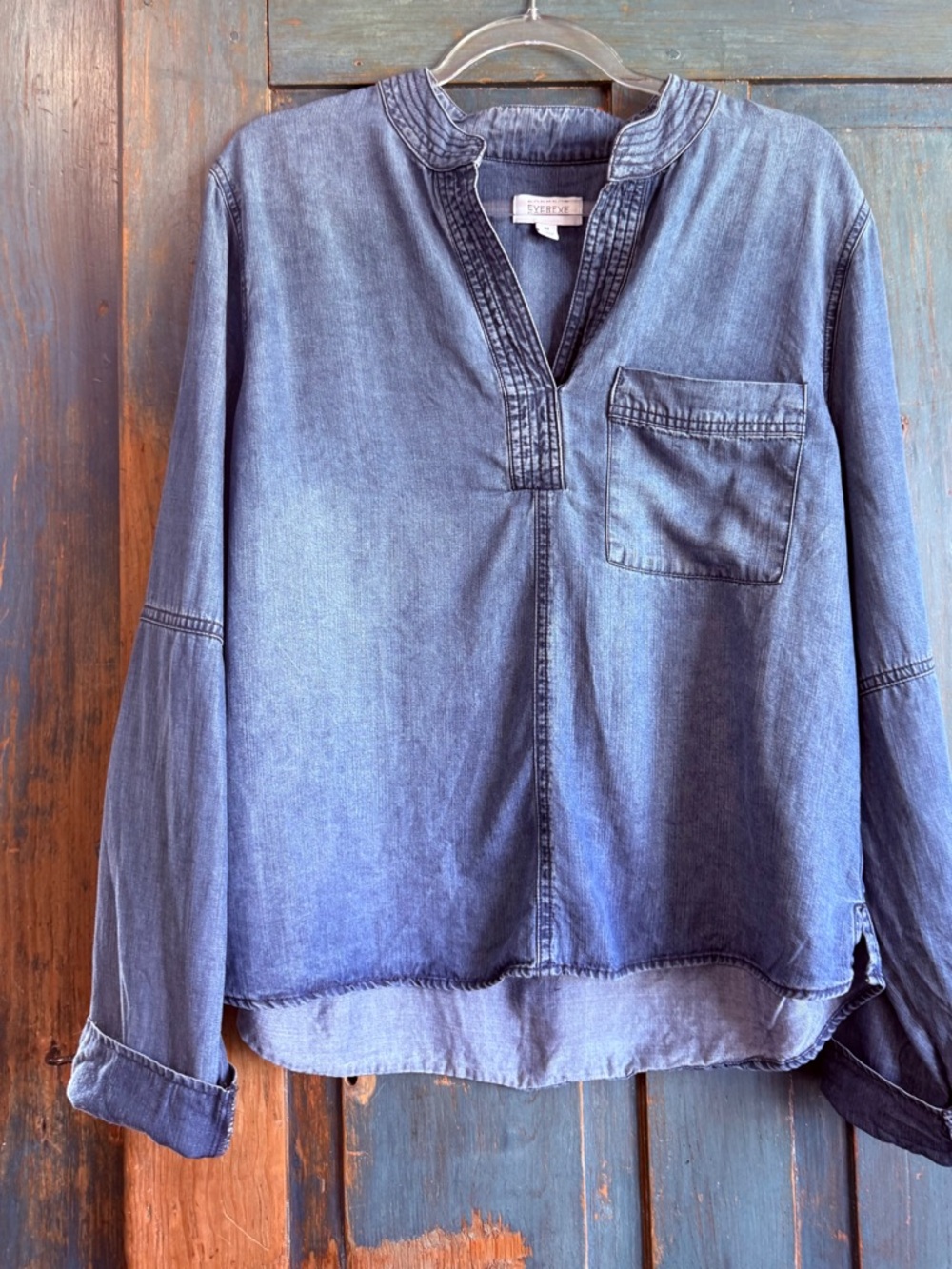 Evereve Denim M Lyocel long sleeve shirt